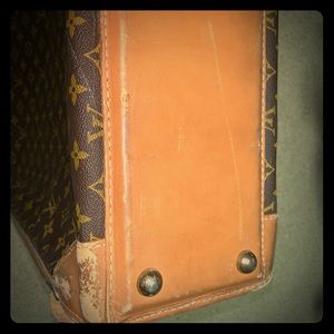 Louis Vuitton’s suitcase. Vintage.